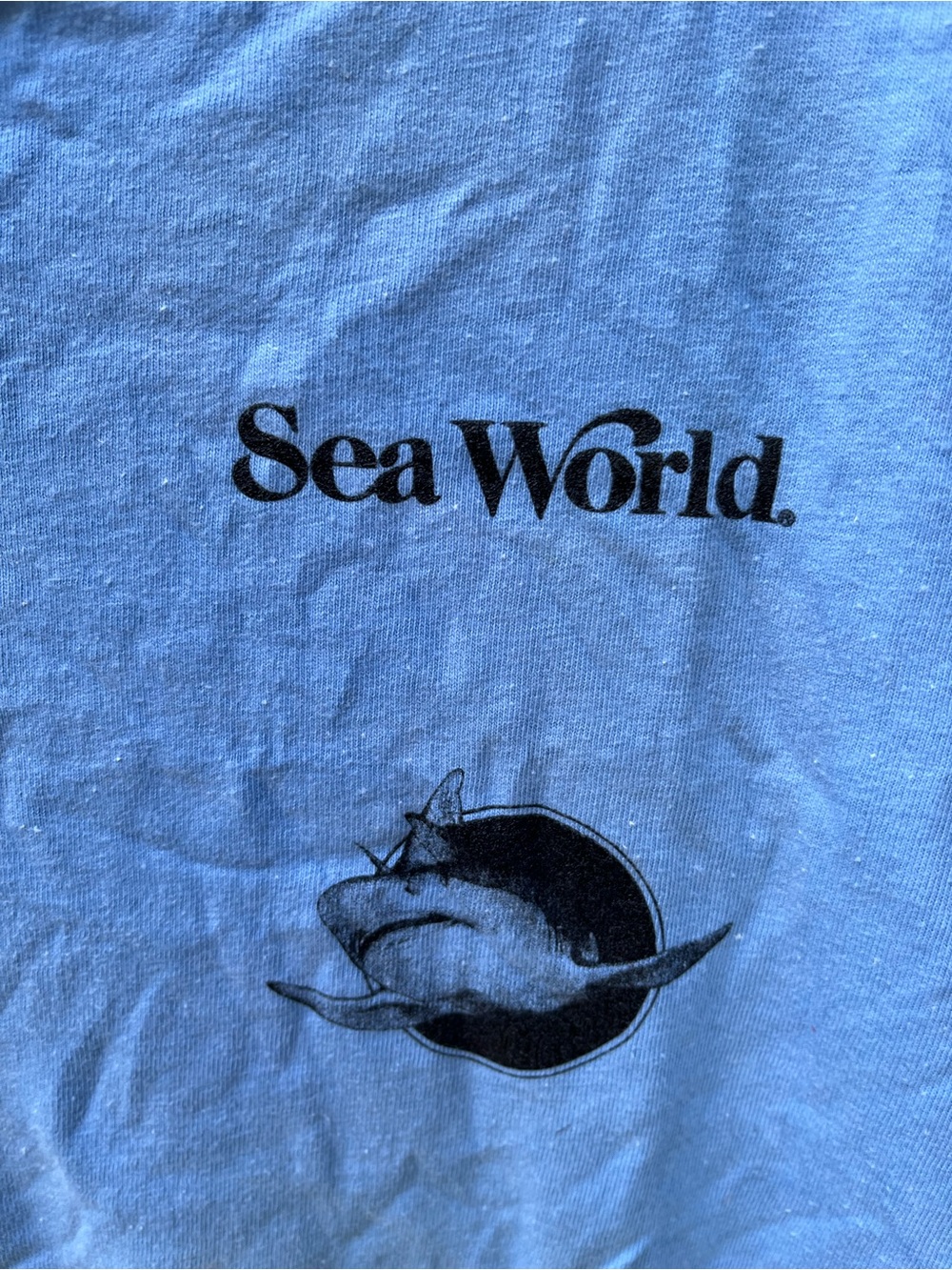 SeaWorld Light Blue Short-Sleeve Graphic Tee